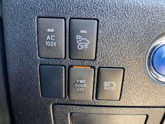 TOYOTA ALPHARD HYBRID 2018 Image 11