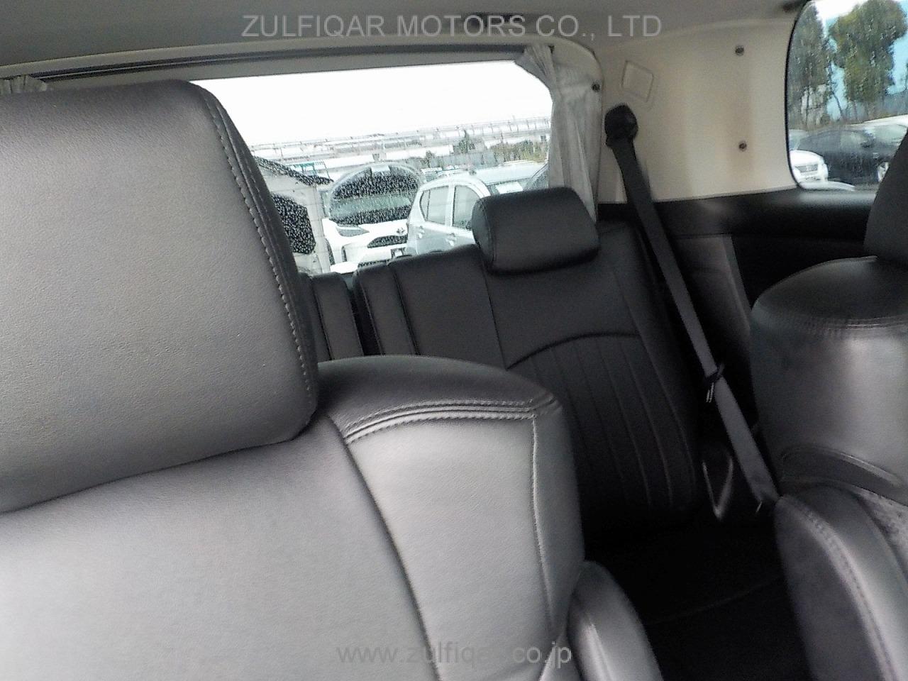 TOYOTA ALPHARD HYBRID 2018 Image 30