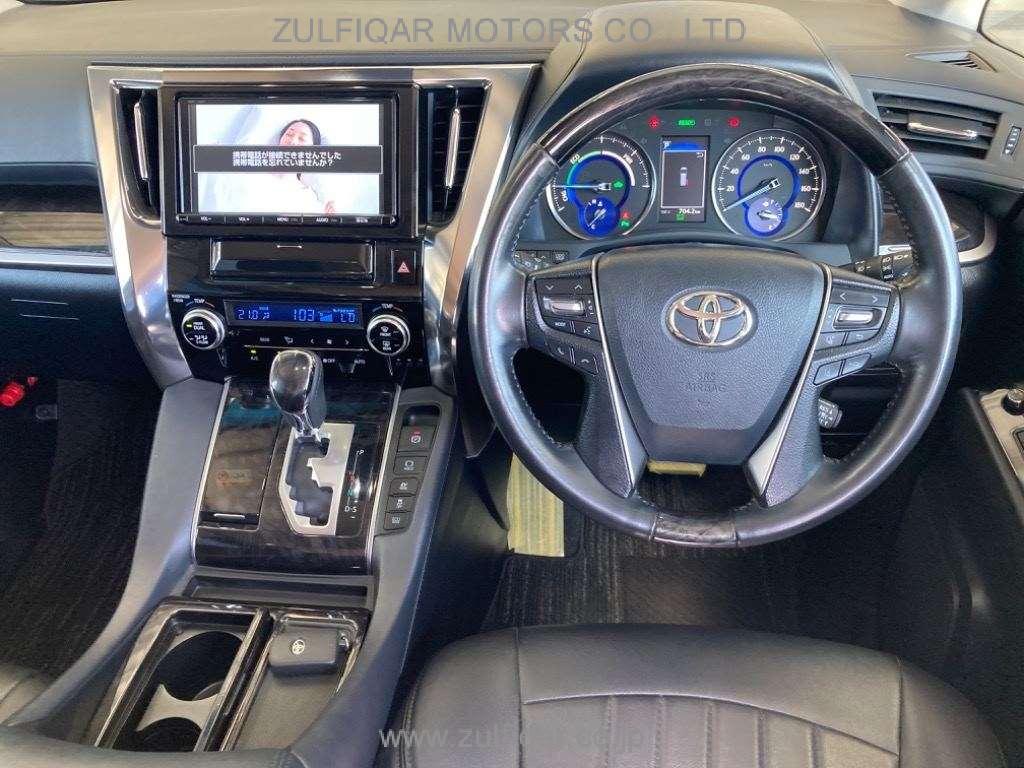 TOYOTA ALPHARD HYBRID 2018 Image 6