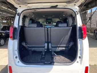 TOYOTA ALPHARD HYBRID 2018 Image 8