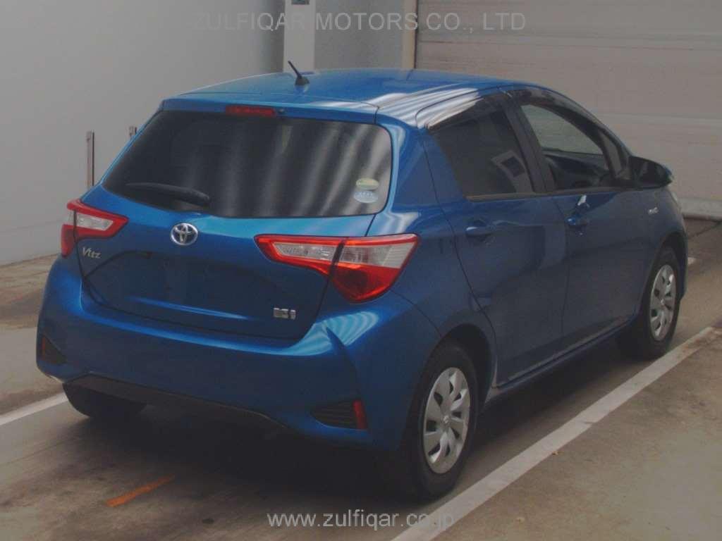 TOYOTA VITZ 2020 Image 2