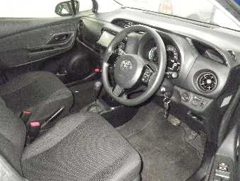 TOYOTA VITZ 2020 Image 5