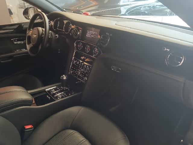 BENTLEY MULSANNE 2011 Image 37