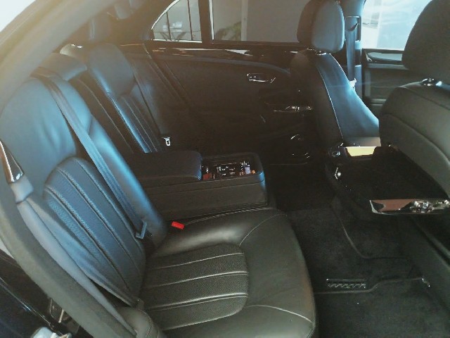 BENTLEY MULSANNE 2011 Image 40