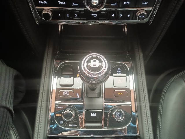 BENTLEY MULSANNE 2011 Image 57