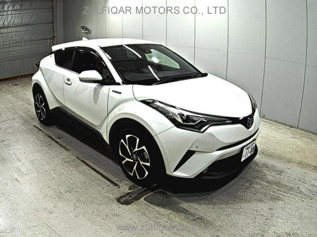 TOYOTA C-HR 2017 Image 1