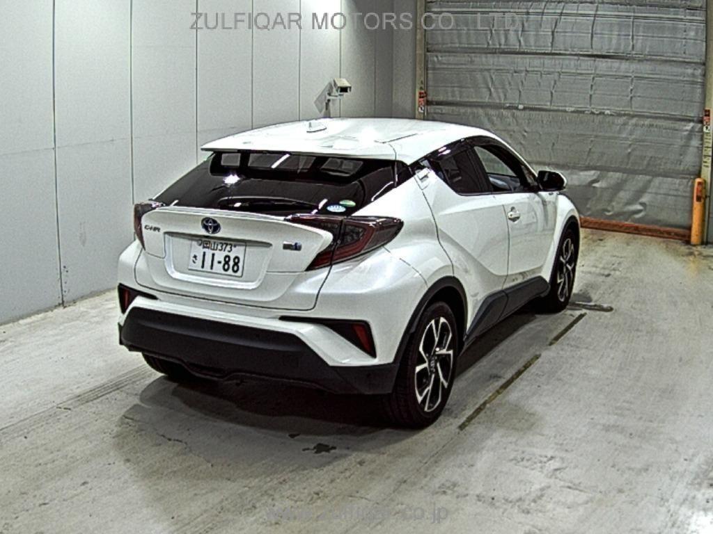 TOYOTA C-HR 2017 Image 5