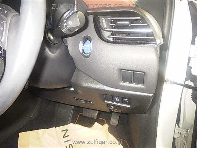 TOYOTA C-HR 2019 Image 7