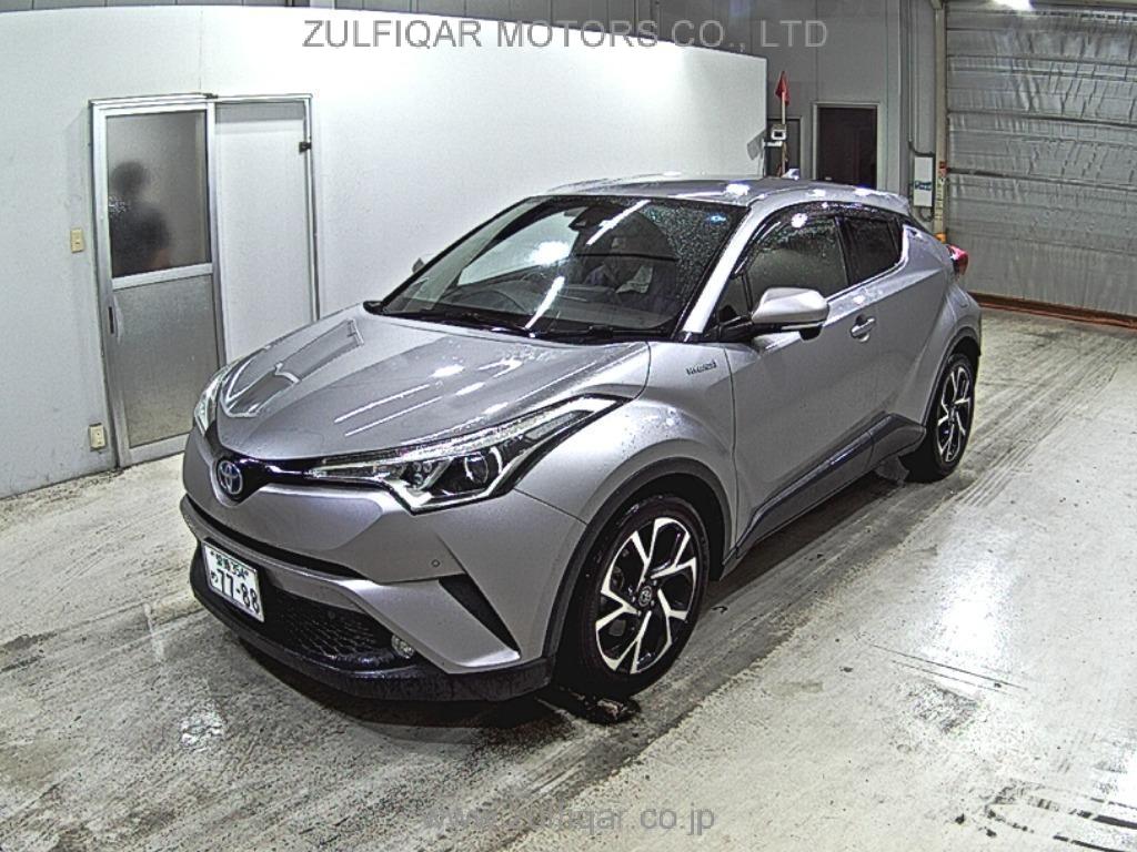 TOYOTA C-HR 2017 Image 4