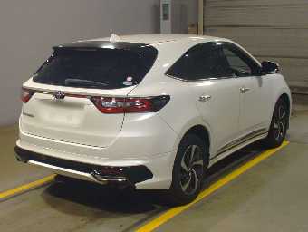 TOYOTA HARRIER 2017 Image 2
