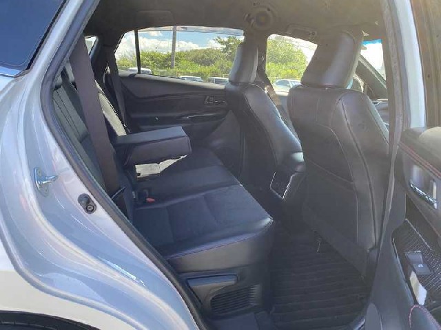 TOYOTA HARRIER 2017 Image 19