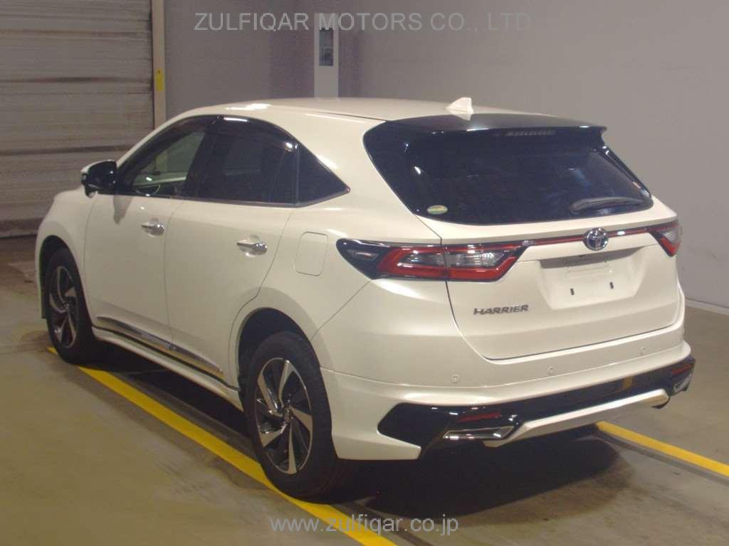 TOYOTA HARRIER 2017 Image 4