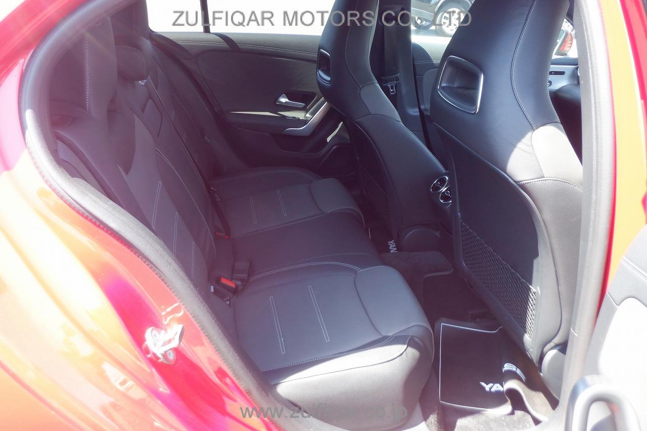 MERCEDES BENZ A CLASS 2019 Image 23