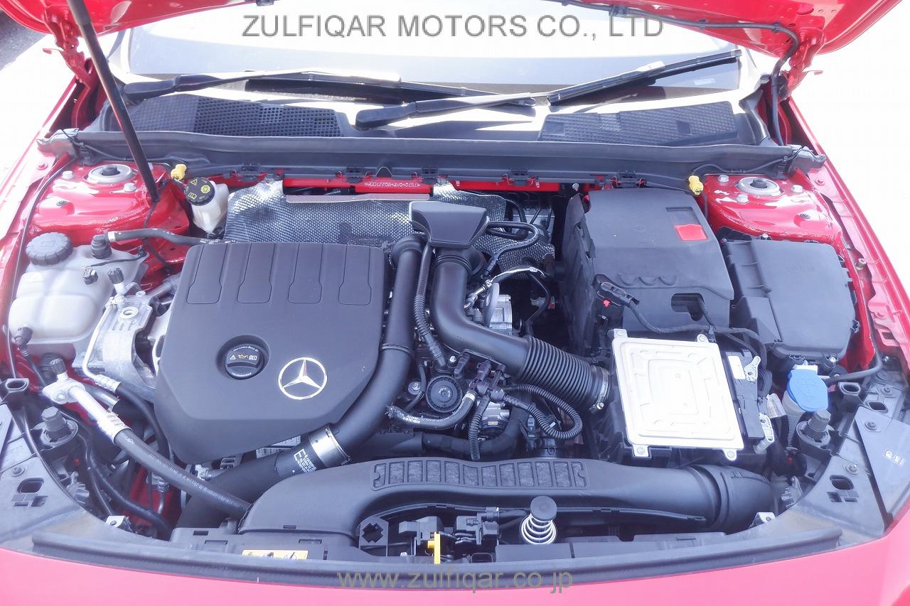 MERCEDES BENZ A CLASS 2019 Image 30