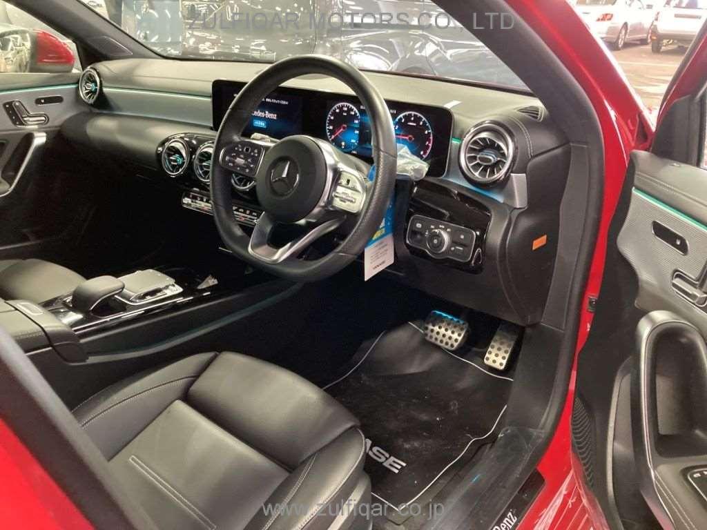 MERCEDES BENZ A CLASS 2019 Image 5