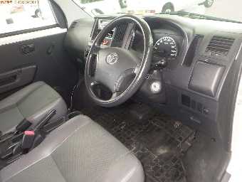 TOYOTA LITEACE 2017 Image 5