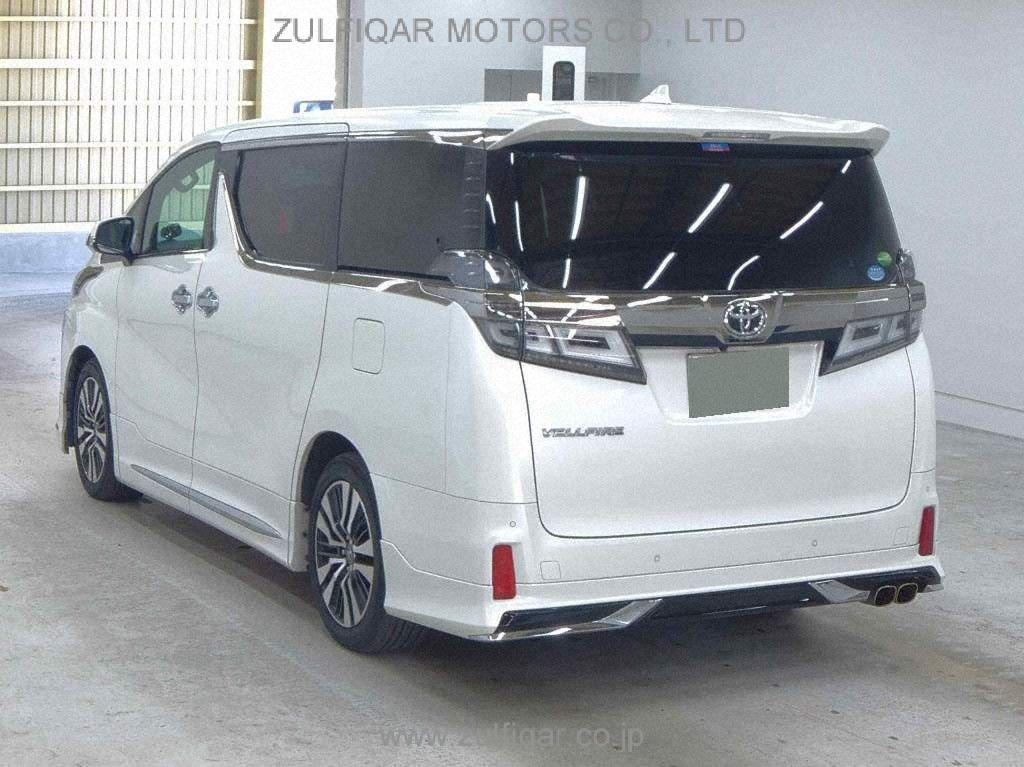 TOYOTA VELLFIRE 2019 Image 2