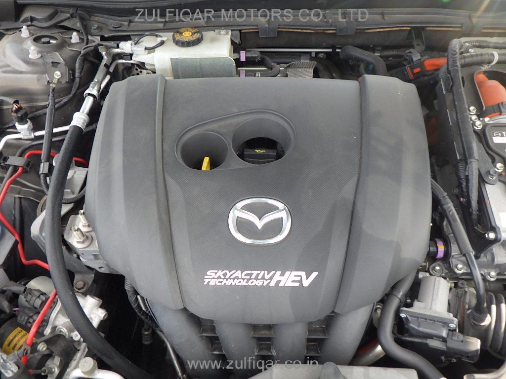 MAZDA AXELA HYBRID 2014 Image 11