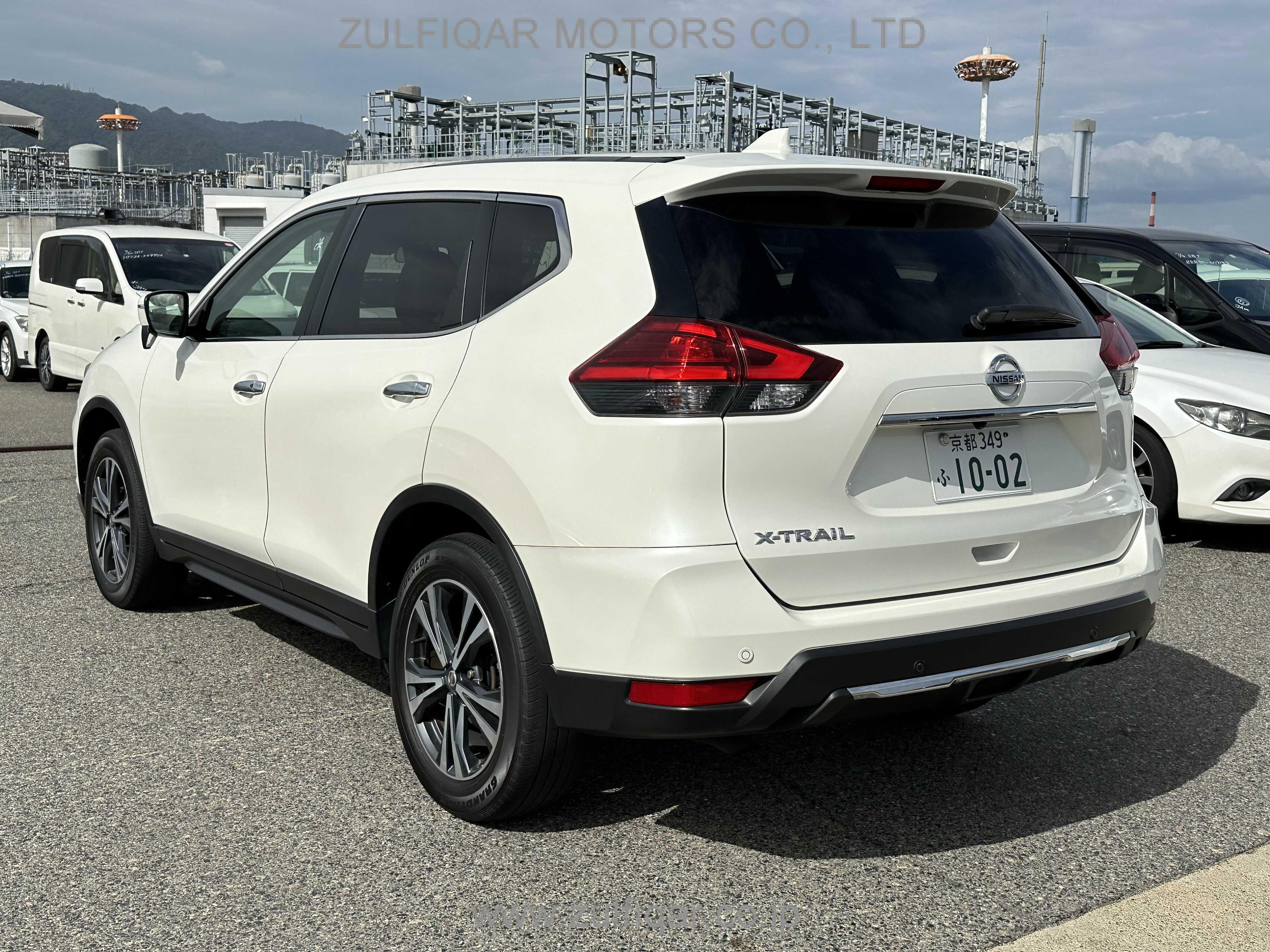 NISSAN X-TRAIL 2017 Image 9