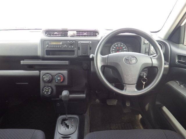 TOYOTA PROBOX 2018 Image 30