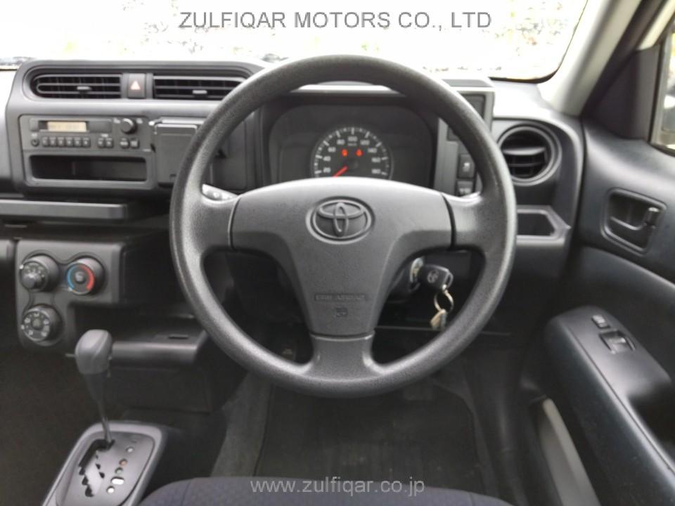 TOYOTA PROBOX 2018 Image 8