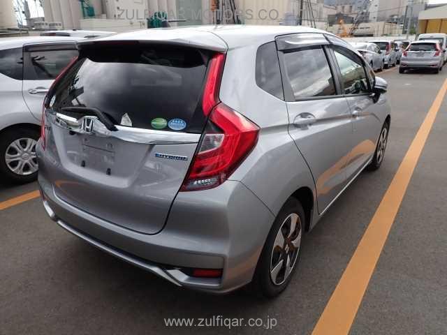HONDA FIT HYBRID 2018 Image 2