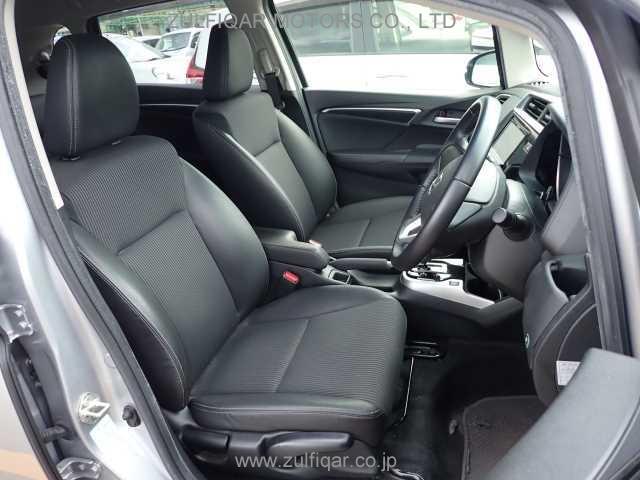 HONDA FIT HYBRID 2018 Image 6
