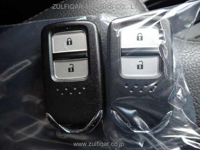 HONDA FIT HYBRID 2018 Image 8