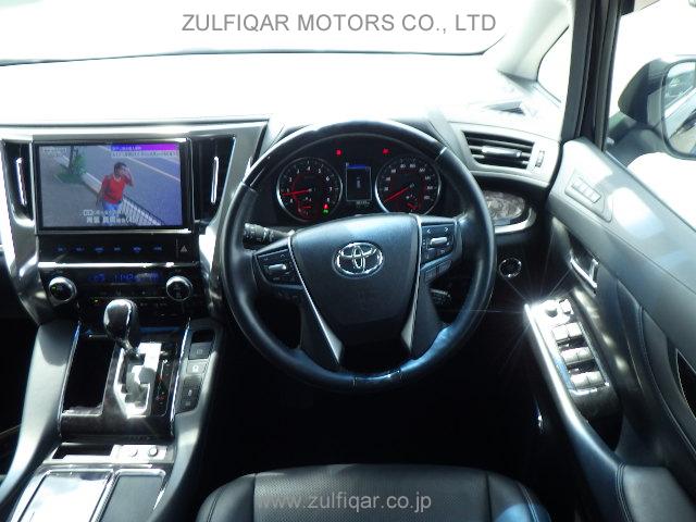 TOYOTA ALPHARD 2019 Image 4