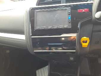 HONDA FIT HYBRID 2016 Image 8