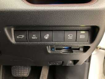 TOYOTA RAV-4 2020 Image 7