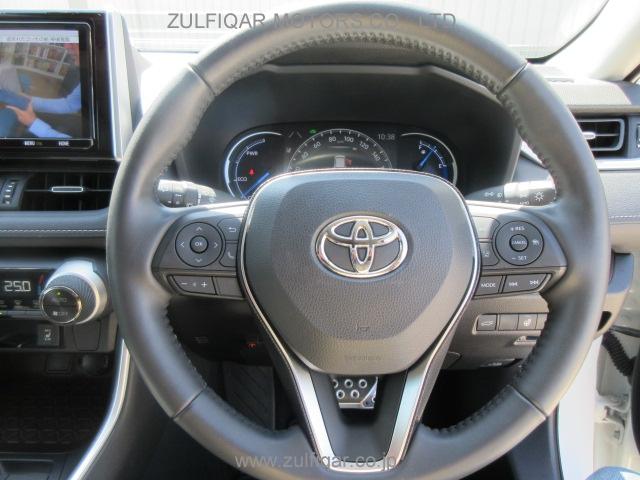 TOYOTA RAV-4 2020 Image 19