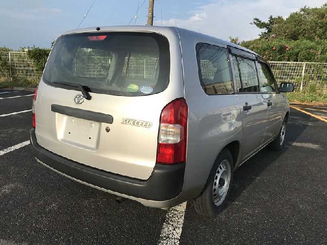 TOYOTA SUCCEED 2019 Image 20
