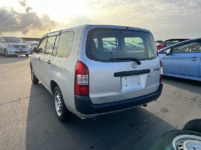 TOYOTA SUCCEED 2019 Image 25