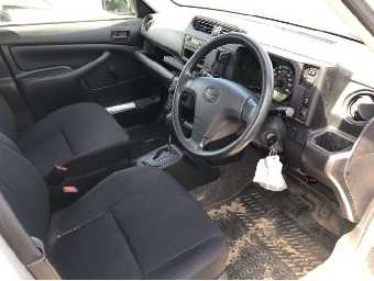 TOYOTA SUCCEED 2019 Image 5