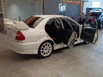 MITSUBISHI LANCER 2000 Image 8