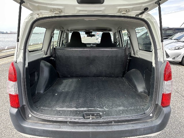 TOYOTA PROBOX 2018 Image 22