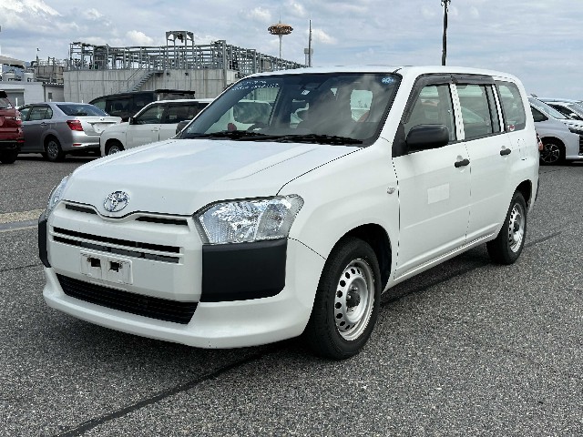 TOYOTA PROBOX 2018 Image 29