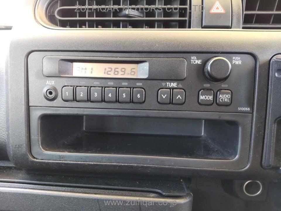 TOYOTA PROBOX 2018 Image 9