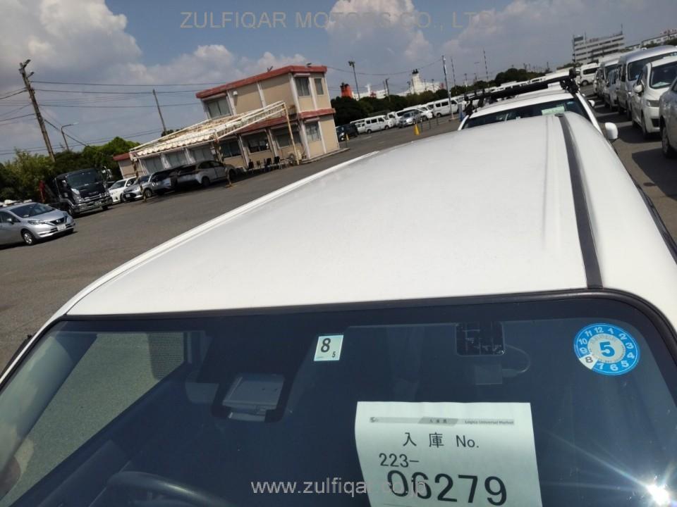 TOYOTA SUCCEED 2018 Image 5