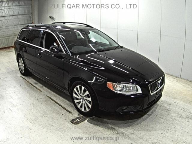 VOLVO V70 2012 Image 1