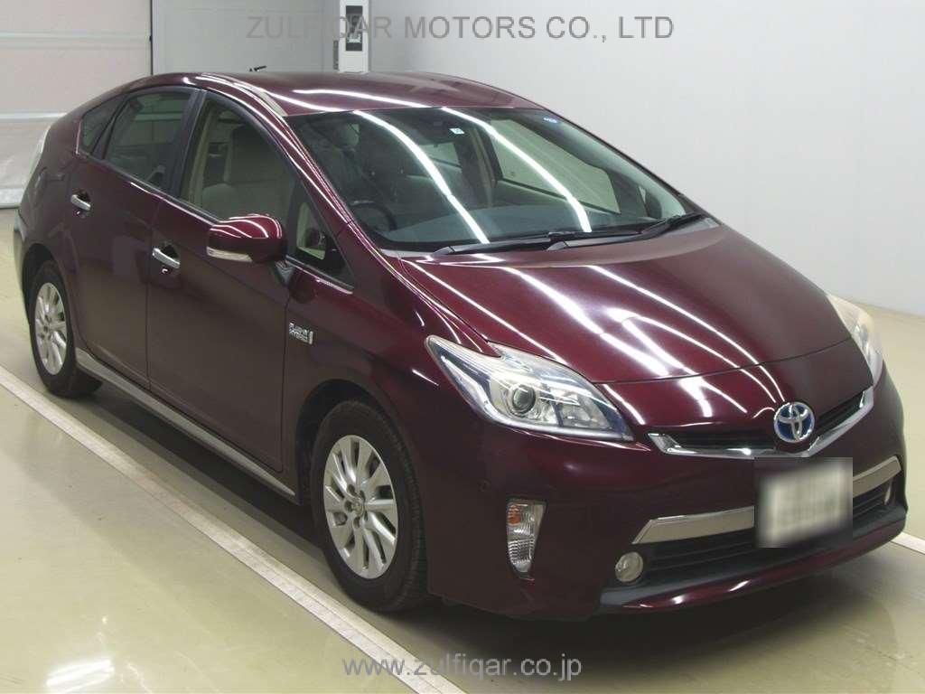 TOYOTA PRIUS PHV 2013 Image 3