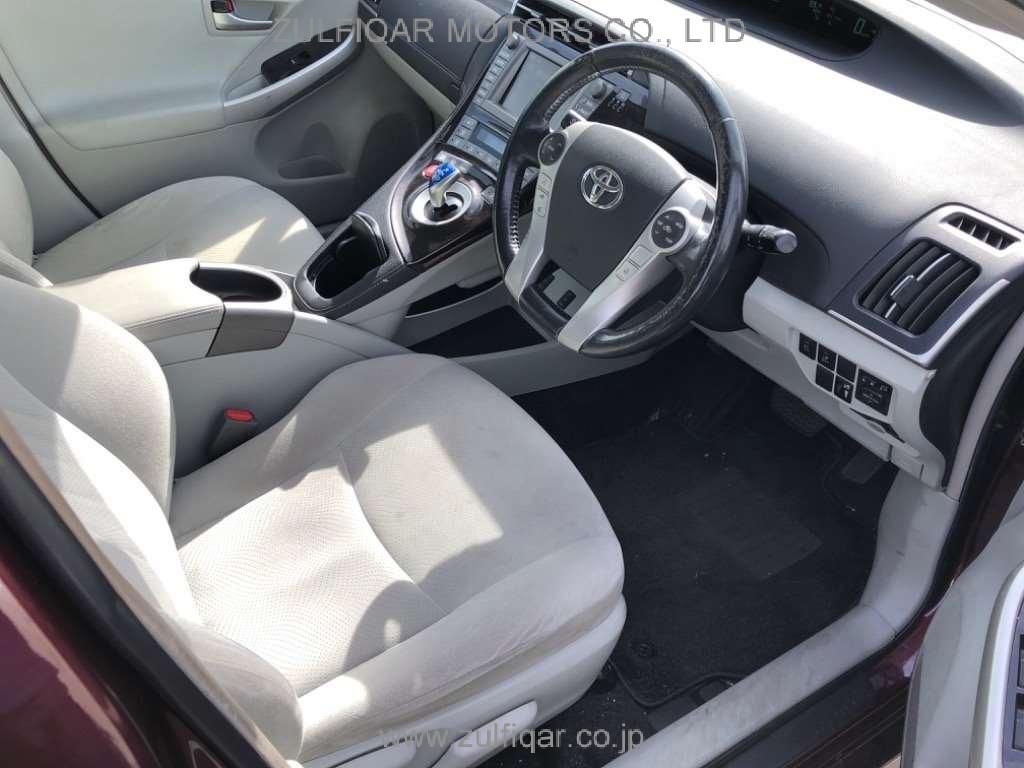 TOYOTA PRIUS PHV 2013 Image 5