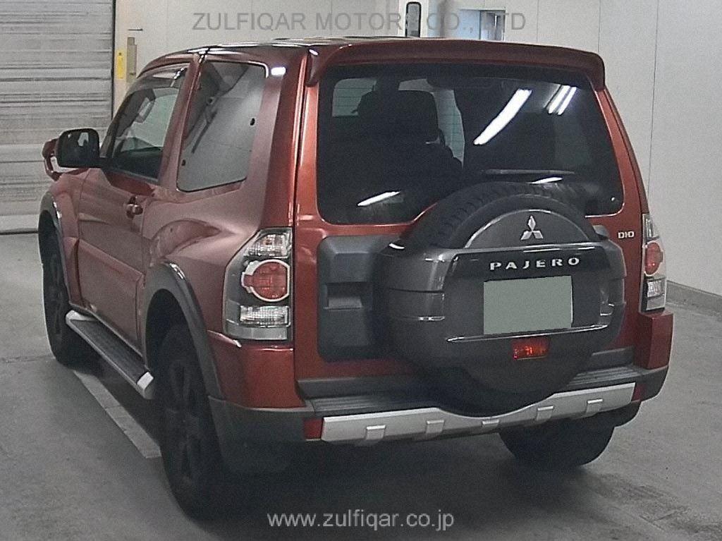 MITSUBISHI PAJERO 2009 Image 2