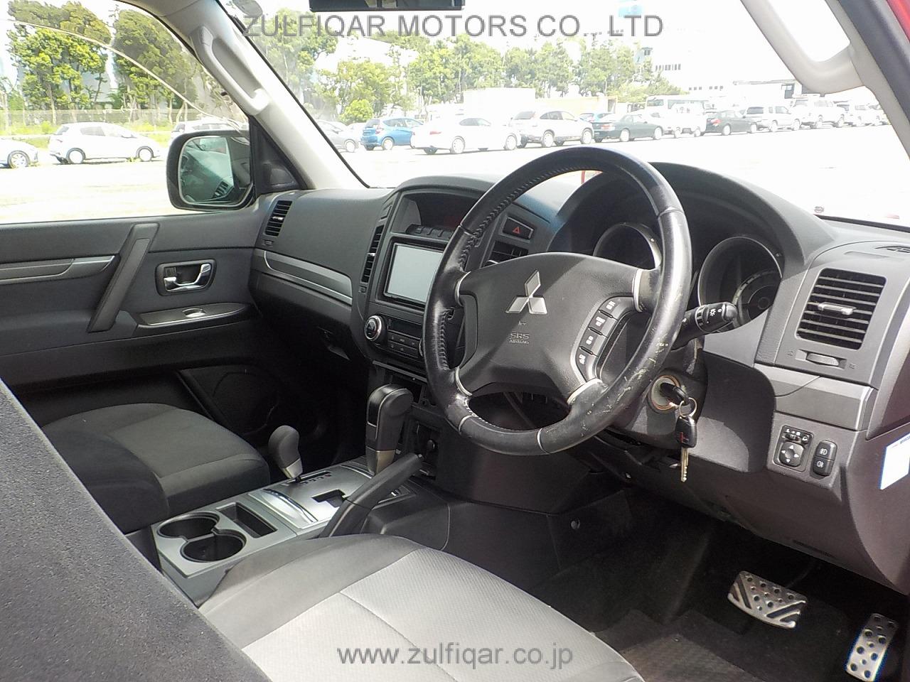 MITSUBISHI PAJERO 2009 Image 21