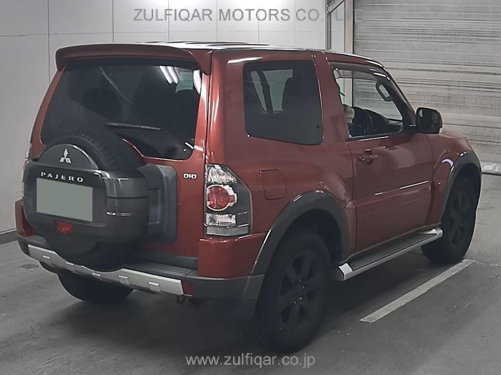 MITSUBISHI PAJERO 2009 Image 5