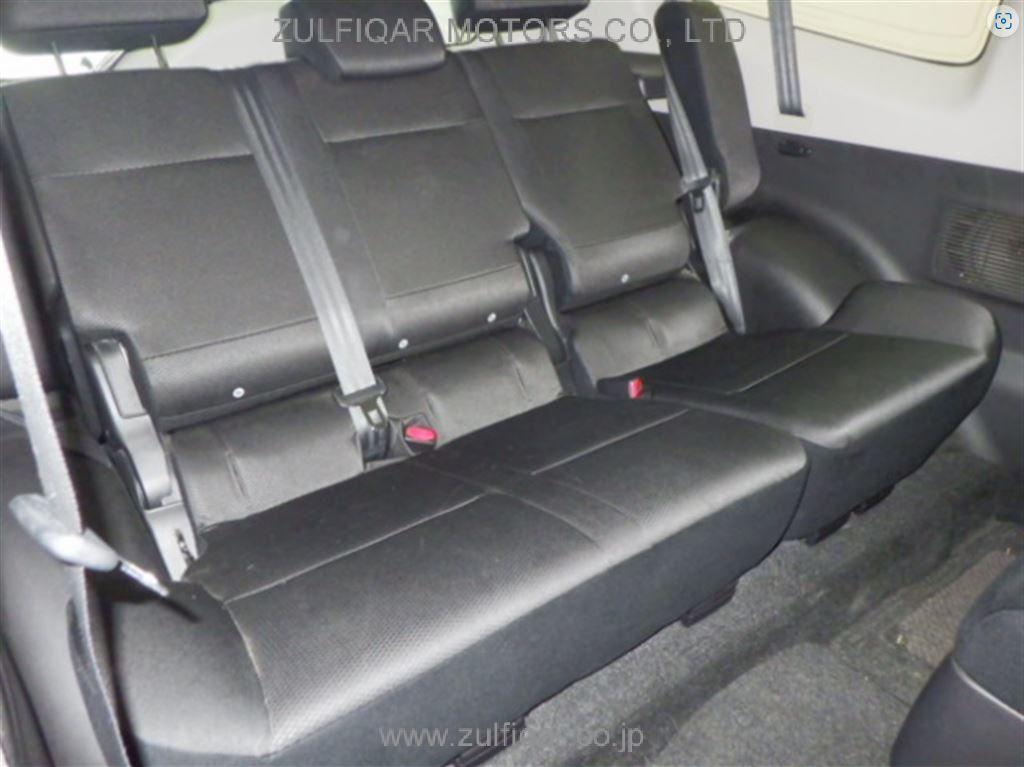 MITSUBISHI PAJERO 2009 Image 6