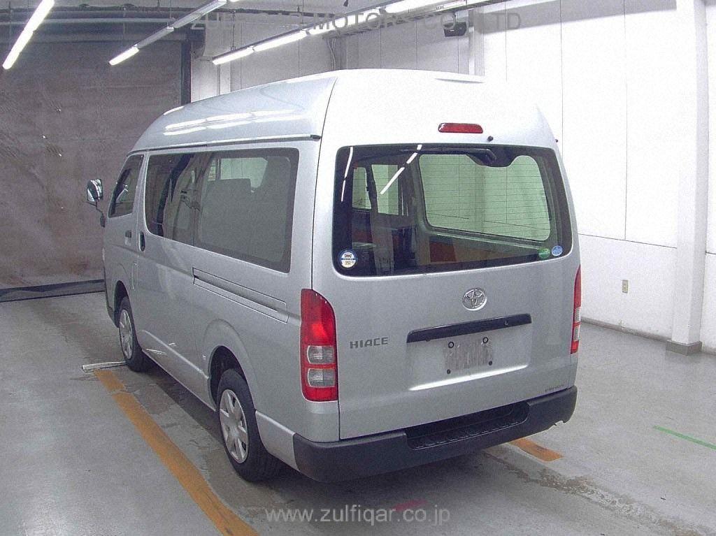 TOYOTA HIACE 2017 Image 2