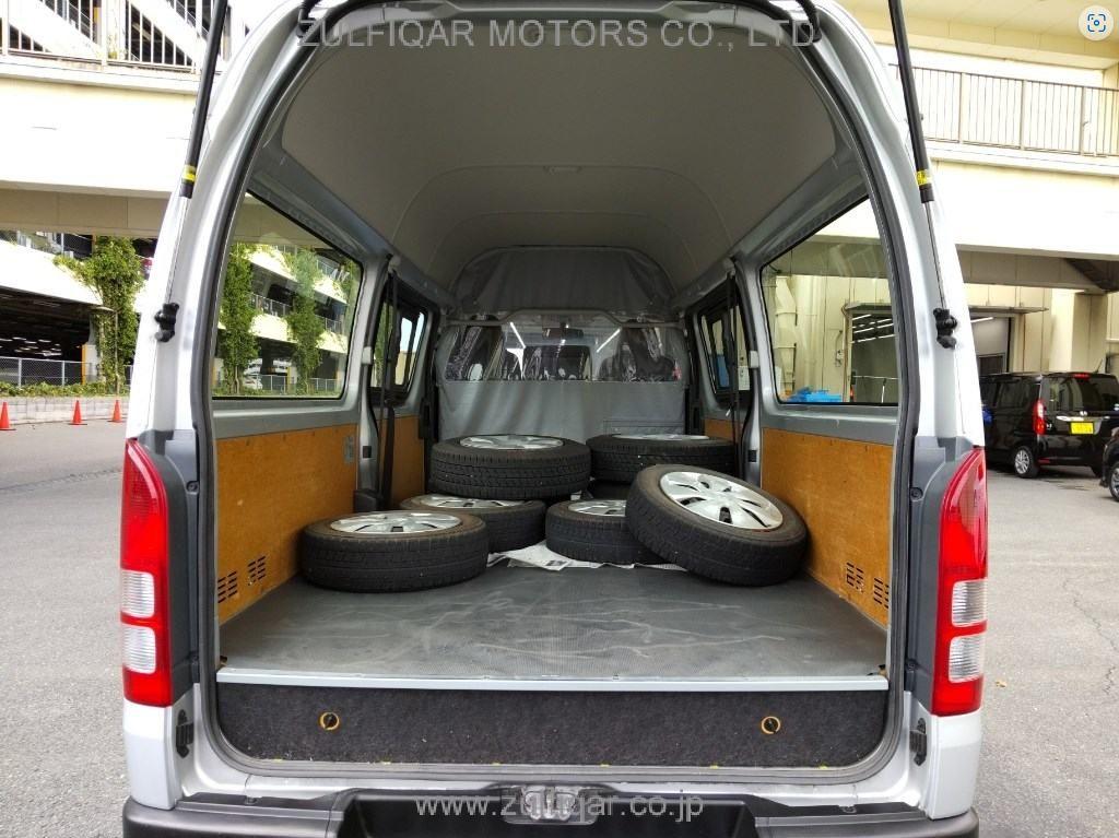 TOYOTA HIACE 2017 Image 6