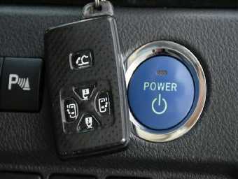 TOYOTA VELLFIRE 2014 Image 17